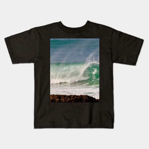 wave Kids T-Shirt by terezadelpilar